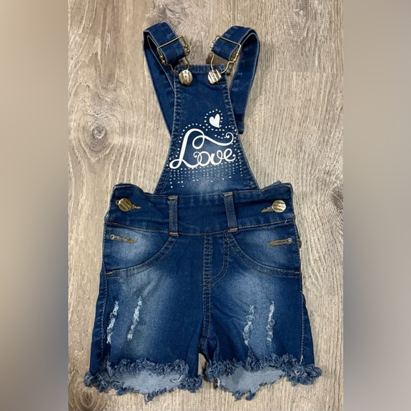 MayiDulce Girls Denim Overalls Shorts | “Love” Graphic | Size 4 - Picture 2 of 5